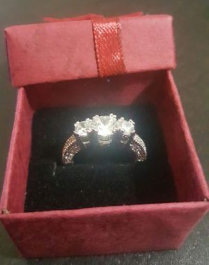 Elegant Stone Stamped White Gold Filled Simulated Silver Wedding Engagement Ring - 1000 Things Australia