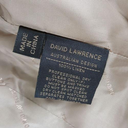 DAVID LAWRENCE Beige White 3/4 Sleeve Cropped Linen Women's Jacket - 1000 Things Australia