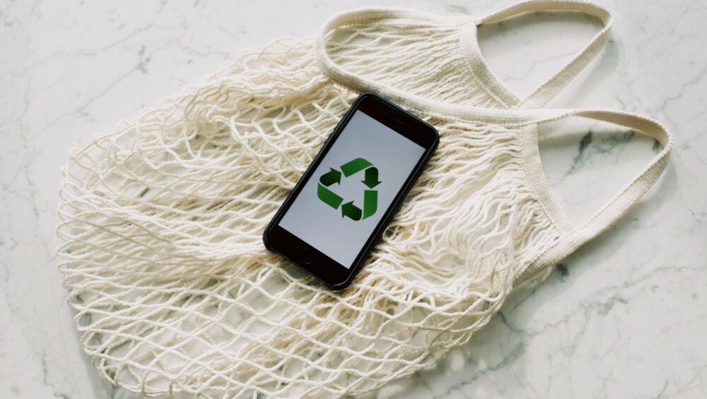 Sustainable Lifestyle: How to Shop with an Eco-Conscious Mindset